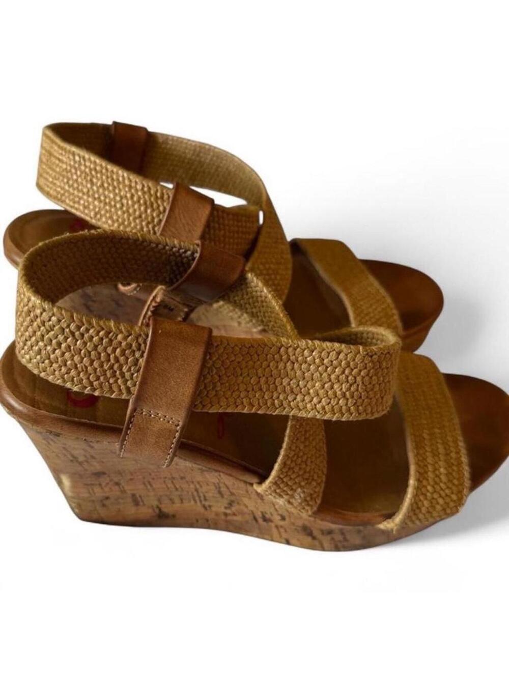 Jellypop "Makenna" Beige Woven Strappy Cork Wedges size 8